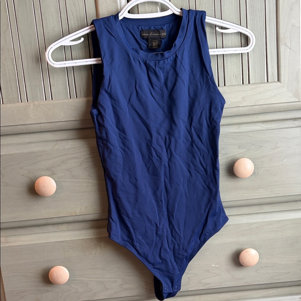 House of Harlowe XS Blue Sleeveless Bodysuit